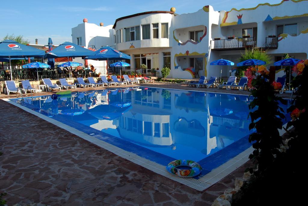 Hotel Laguna Вама-Веке Екстер'єр фото